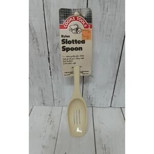 Vintage Nylon Slotted Spoon Almond Cooks Tools USA New